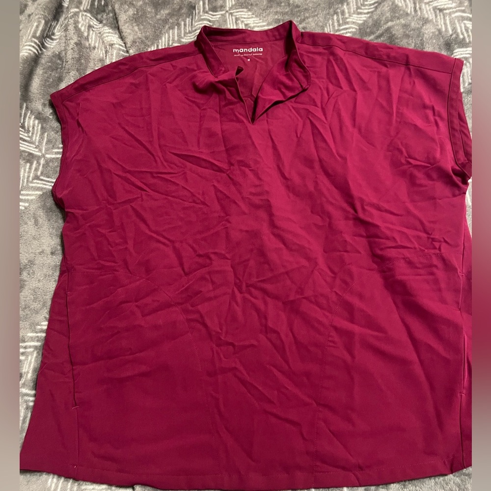 Mandala Scrubs. Burgundy color.